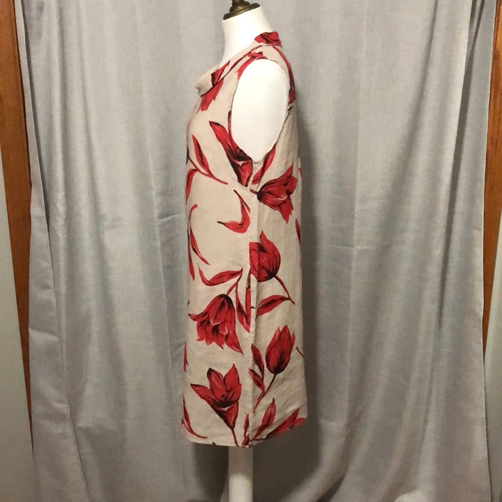 NWT Lina Tomei Linen Dress-Sz M-Beige and Red Floral Print-Wider Folded Collar - Picture 4 of 16